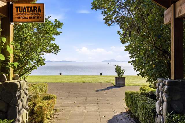 Freehold lakefront turnkey asset, sharply priced!