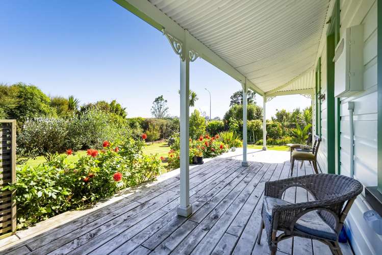 1 Mahuru Lane Okato_18