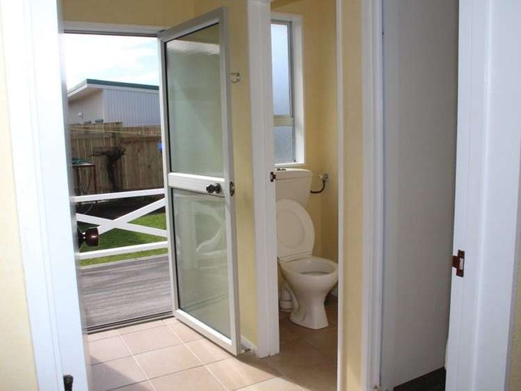 16 Wallnutt Avenue Waihi Beach_13