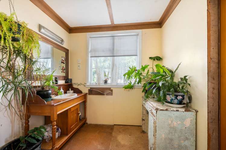 30 Huia Street Ohura_11