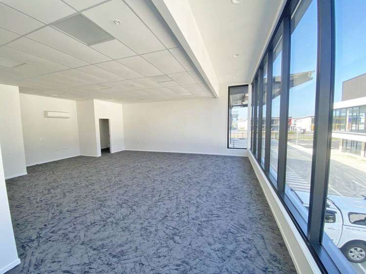 Unit B/8 Chonny Crescent Manurewa_4