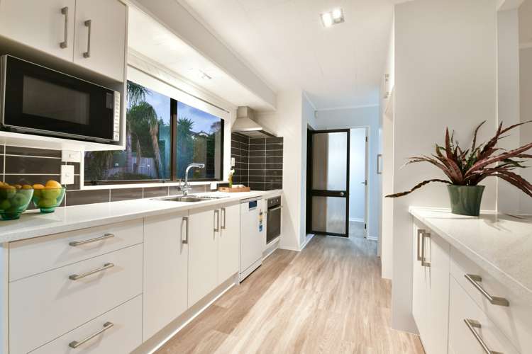 3b Royalty Rise Red Beach_7