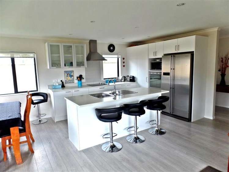 4 Pohue Avenue Huapai_2