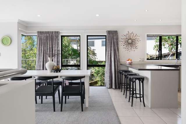 18 Waka Way Bellevue_2