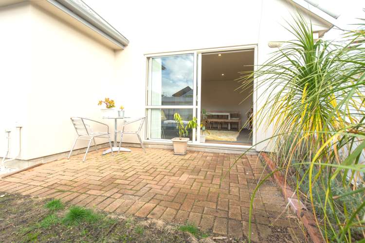 1/670 Whangaparaoa Road Stanmore Bay_12