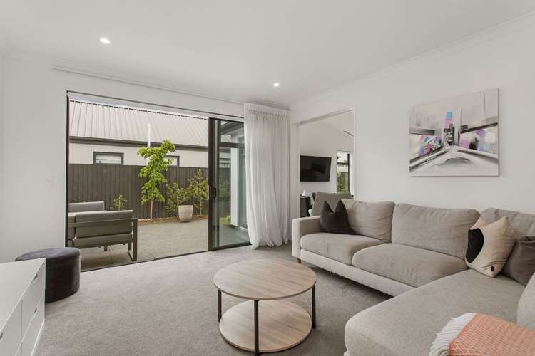 52 Manakura Street Russley_5