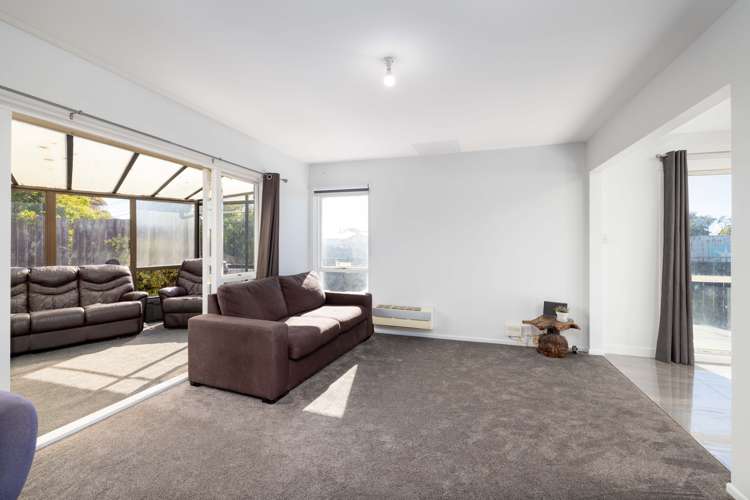 50 Rowan Avenue Aranui_3