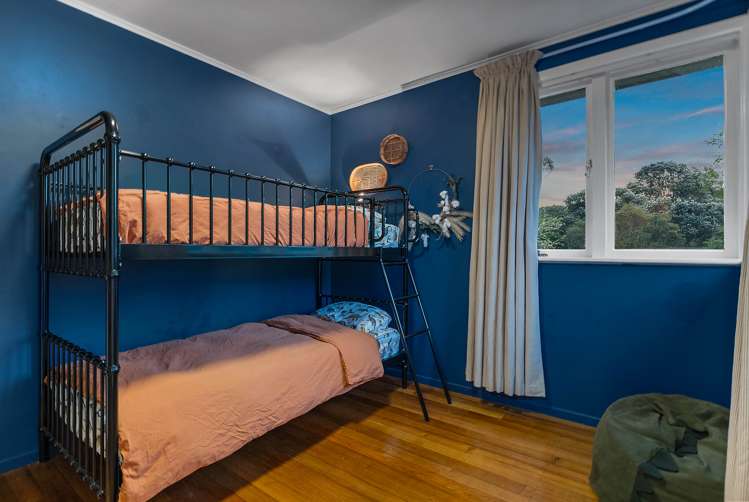 38 Sherwood Avenue Te Atatu South_21