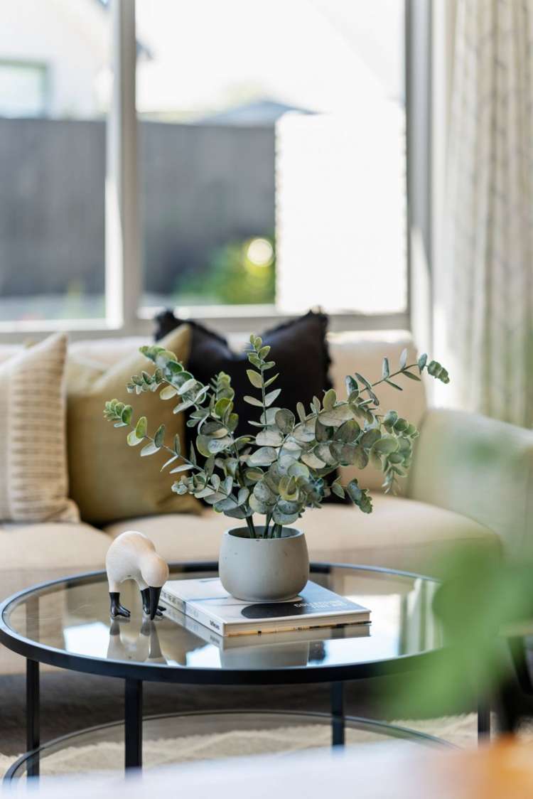 43 Vernon Drive Lincoln_5