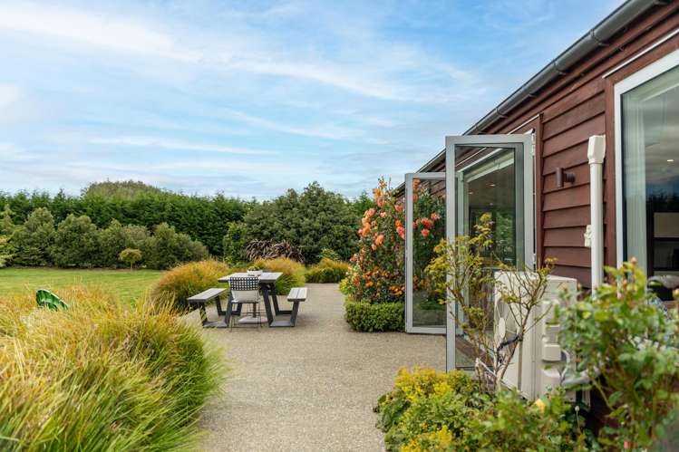 120 Myross Road Myross Bush_39