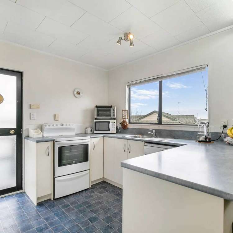 2/23 Bernina Place Weymouth_3