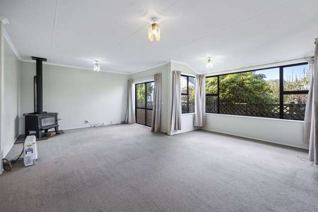 5 Egmont Street Hawera_2