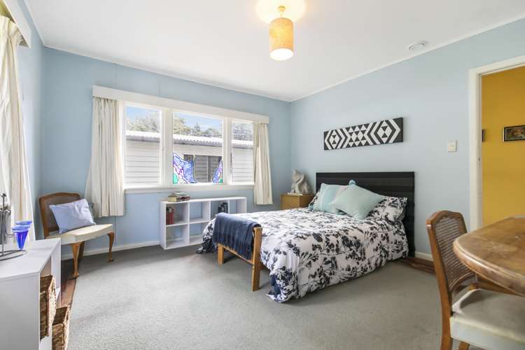 396 Huia Road Titirangi_10