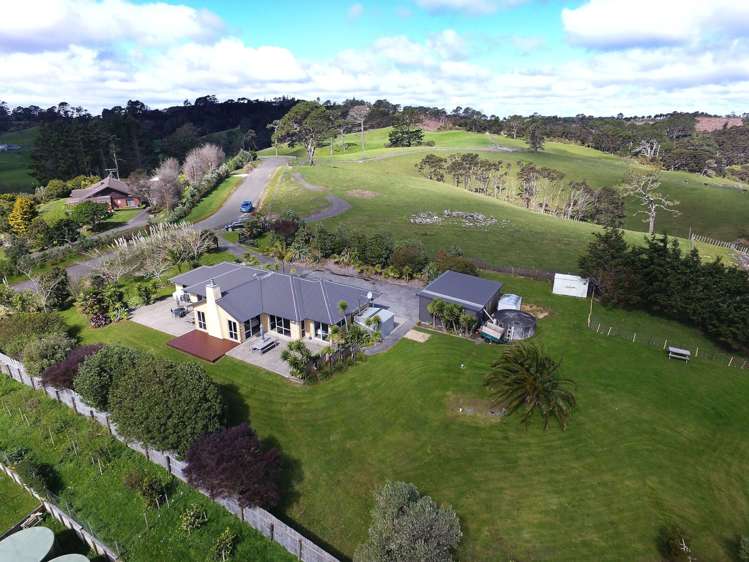 62 Frost Road Waitoki Rodney Houses for Sale One Roof