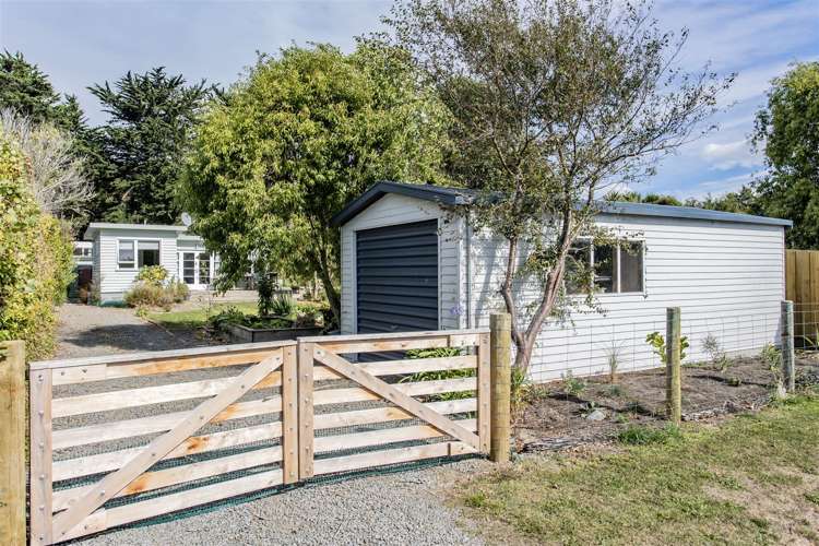 27 Kiwi Avenue Waikuku Beach_11