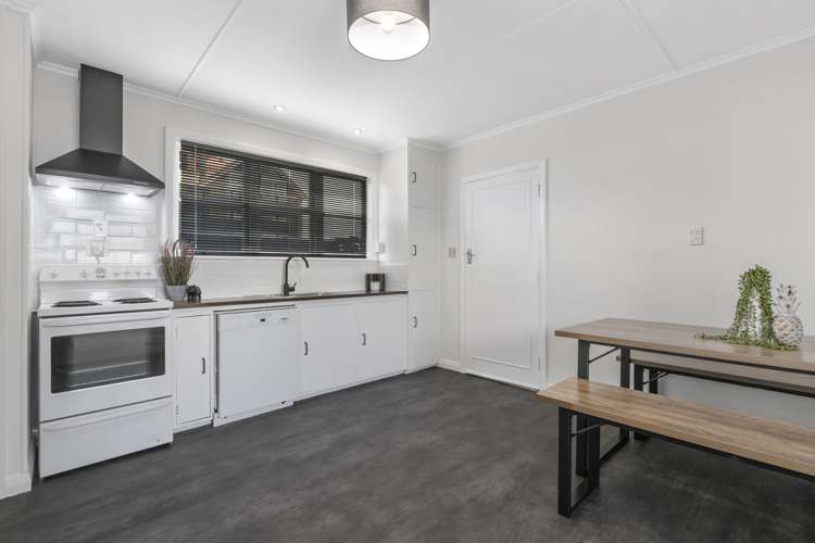 7 Stephen Street Trentham_5