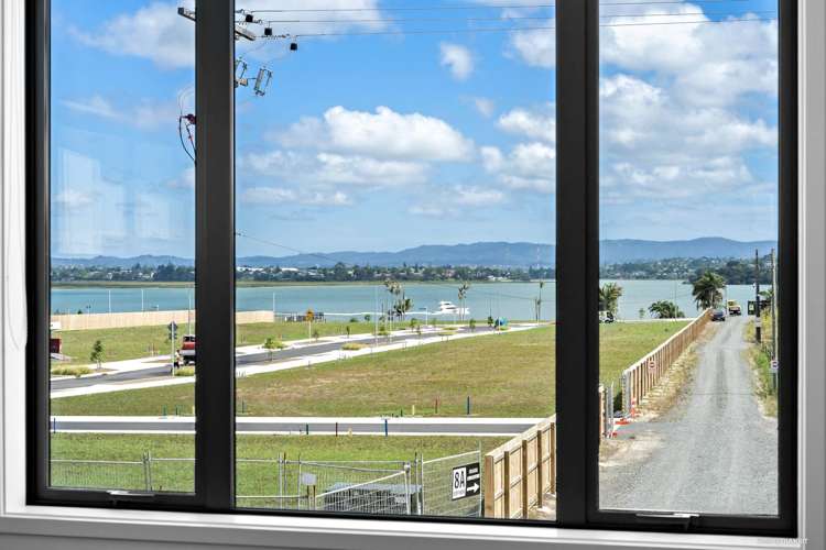 4/7 Scott Road Hobsonville_9
