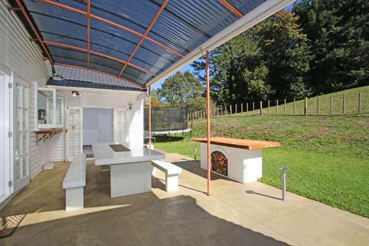 32 Cascade Road Bombay_10