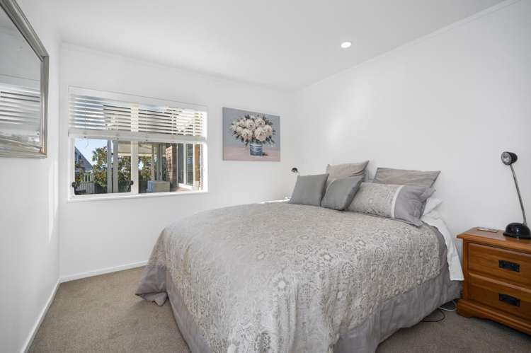 2/674 Ranginui Road Welcome Bay_8