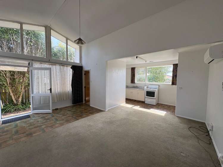 9C Douglas Street 10516_2