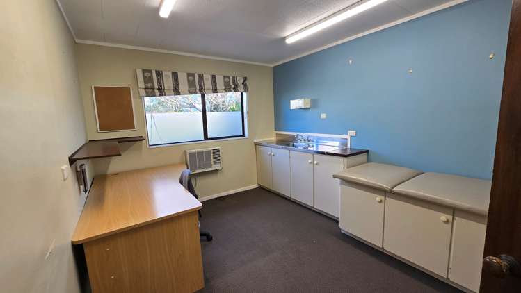 2 School Lane Waihi_32