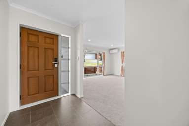 55 South Kensington Way_2