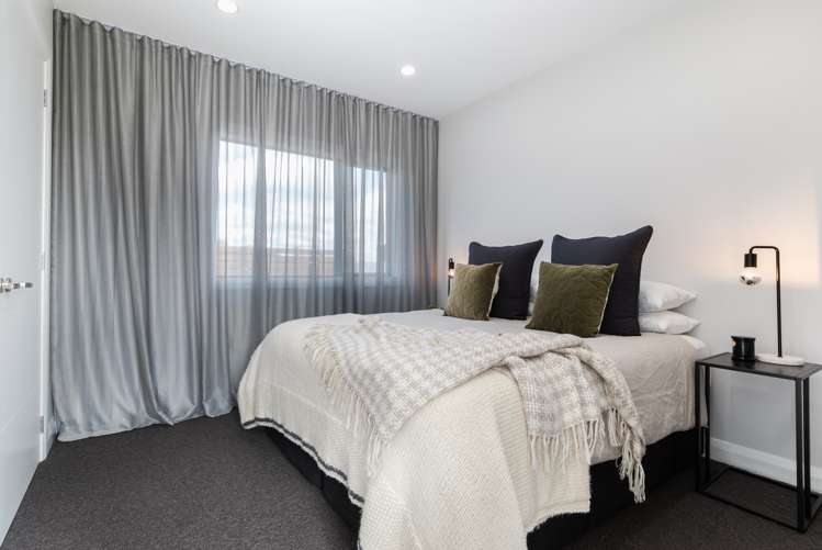 8 Baxter Michael Crescent Cambridge_15