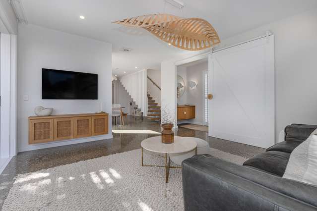 87 The Esplanade Raumati South_4