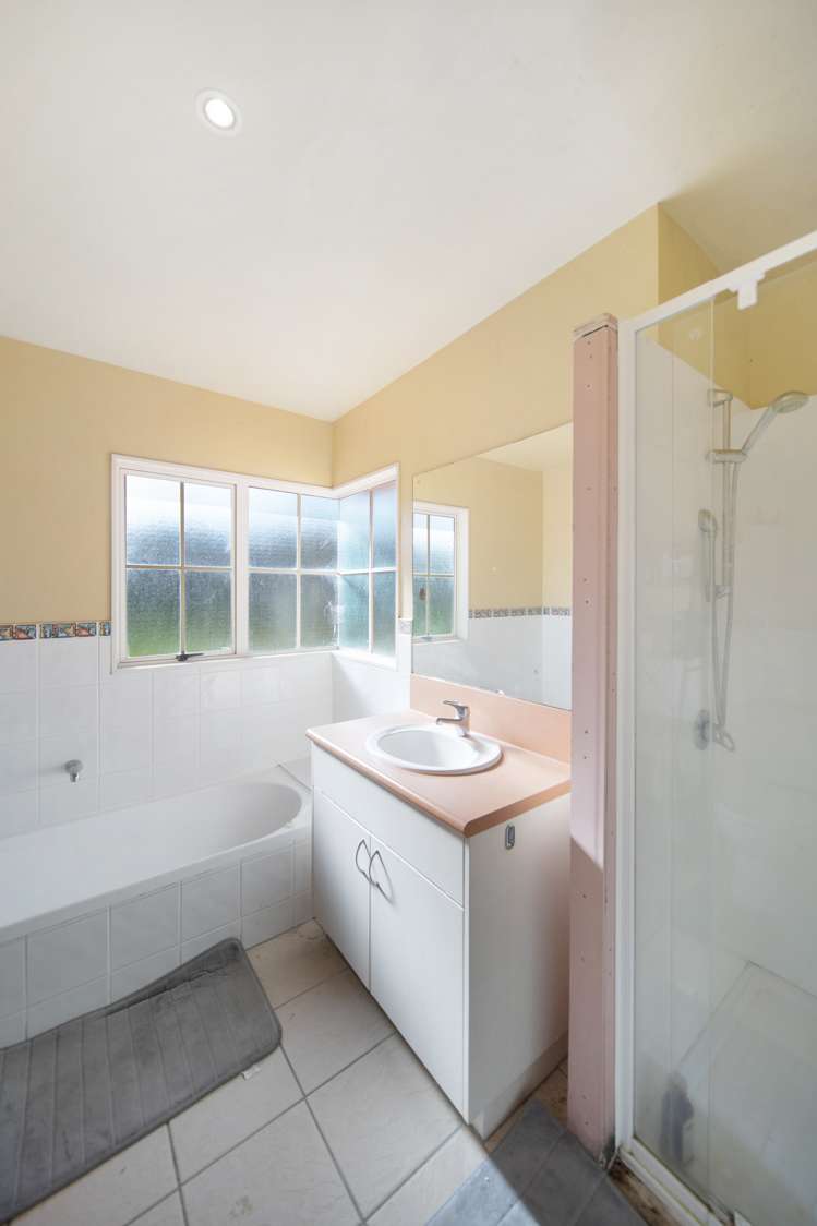 17 Fairchild Avenue Goodwood Heights_20