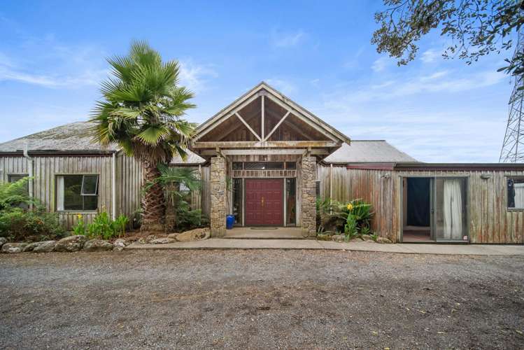 22 Falls Road Hunua_16