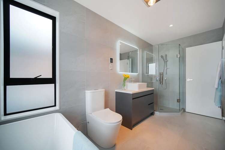 3 Uru Drive Flat Bush_21