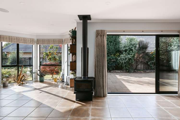 14 Lochay Place Pyes Pa_9