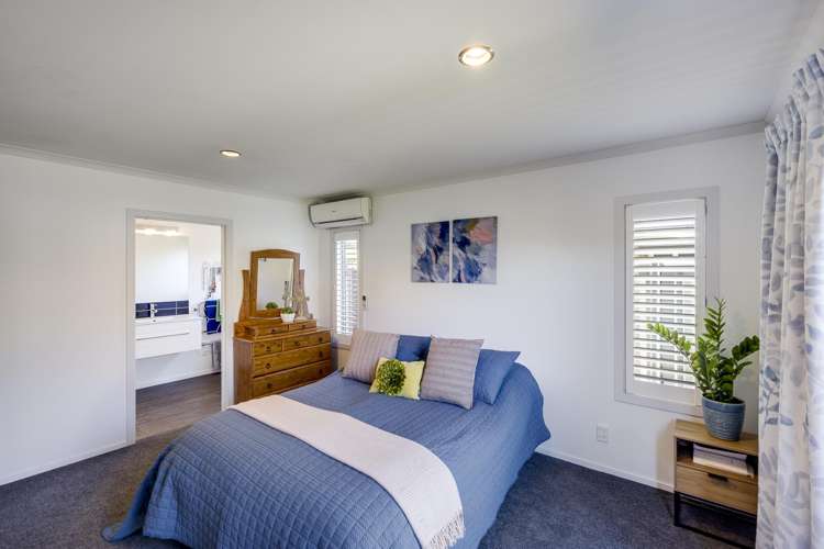 16 Begley Place Frimley_11