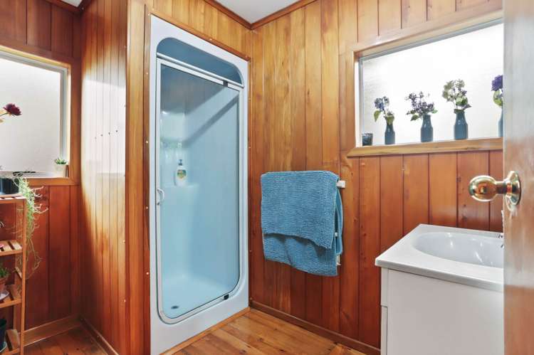 24 Kaurilands Road Titirangi_13