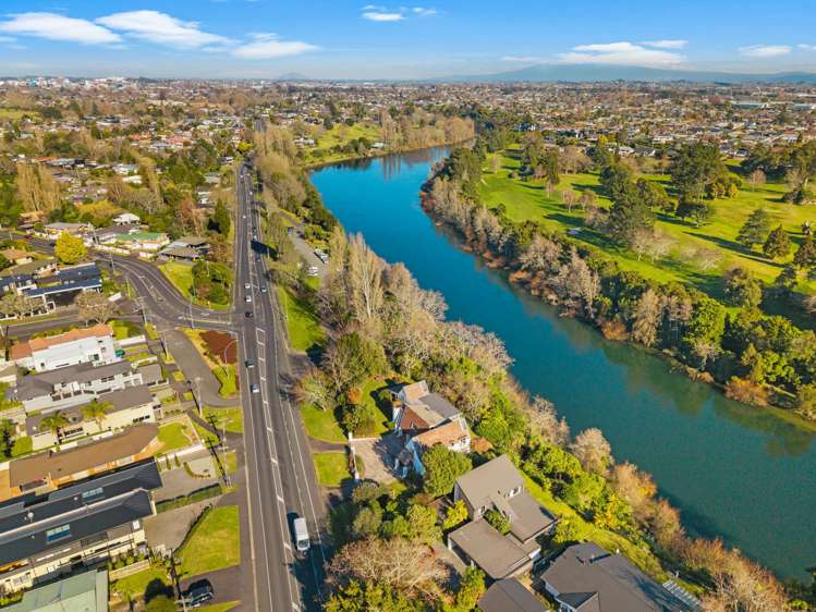 913 River Road Queenwood_45