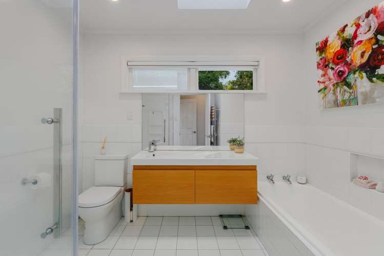 70 Selwyn Crescent Forrest Hill_28