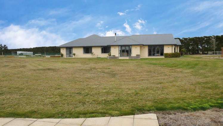 777 Halkett Road West Melton_0