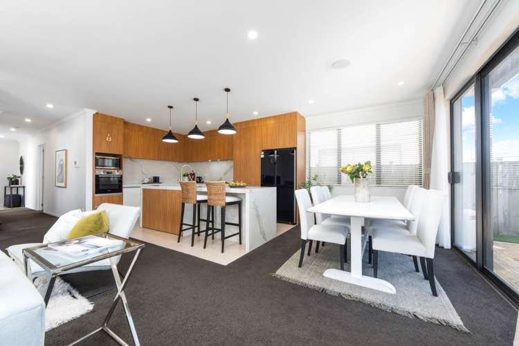 18 Hermitage Street Flat Bush_7