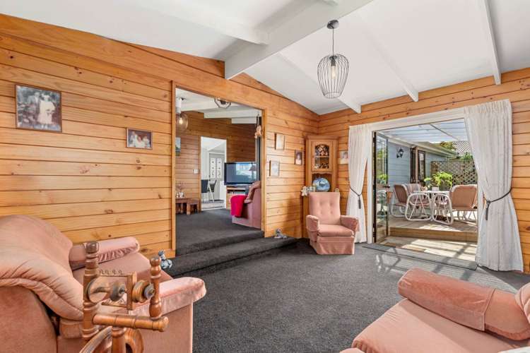 1/187 Carnoustie Drive Wattle Downs_8