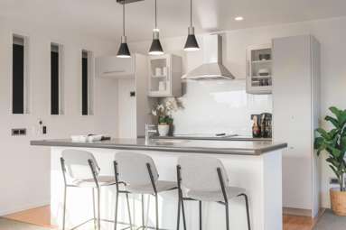 2/15 Tarawera Road_4