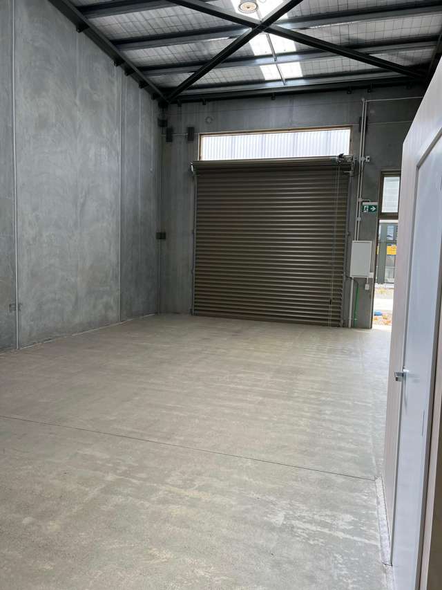 6/20 William Earp Place Tawa_4