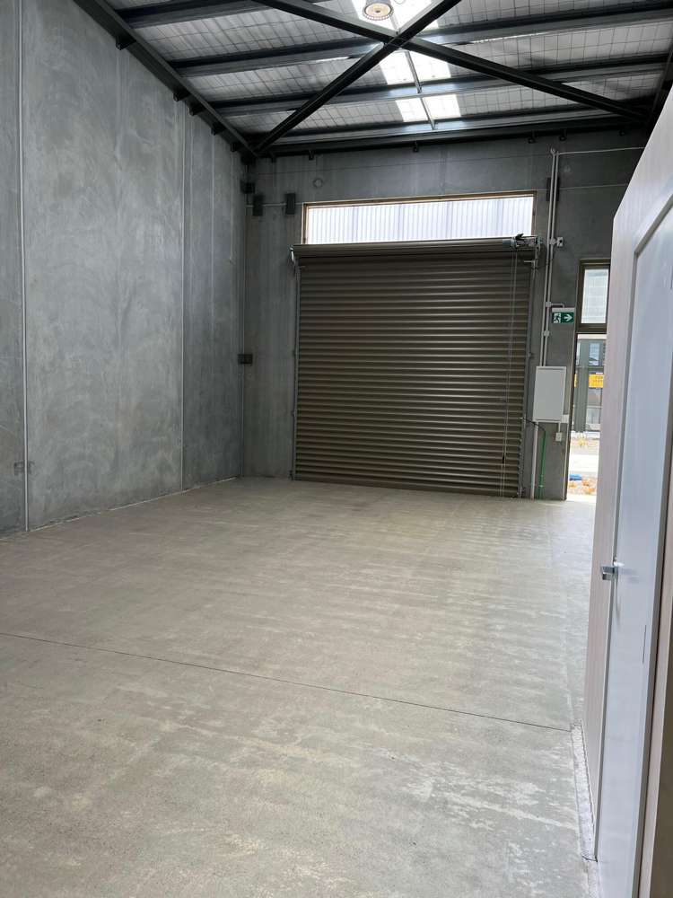 6/20 William Earp Place Tawa_4