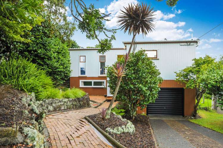 12 De Val Drive Titirangi_1