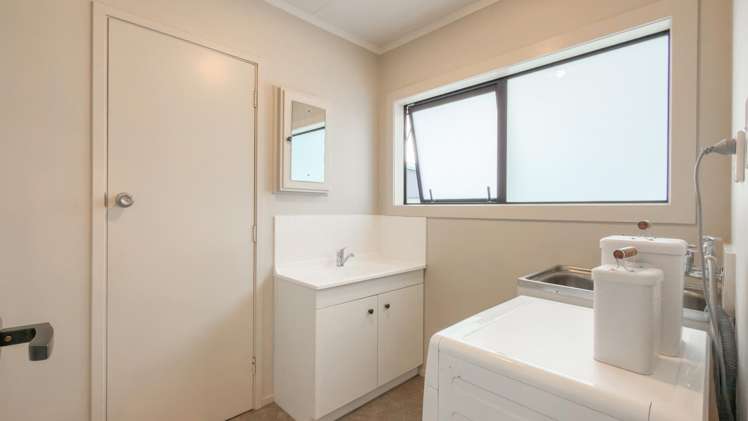 219 Chartwell Avenue Whangamata_12