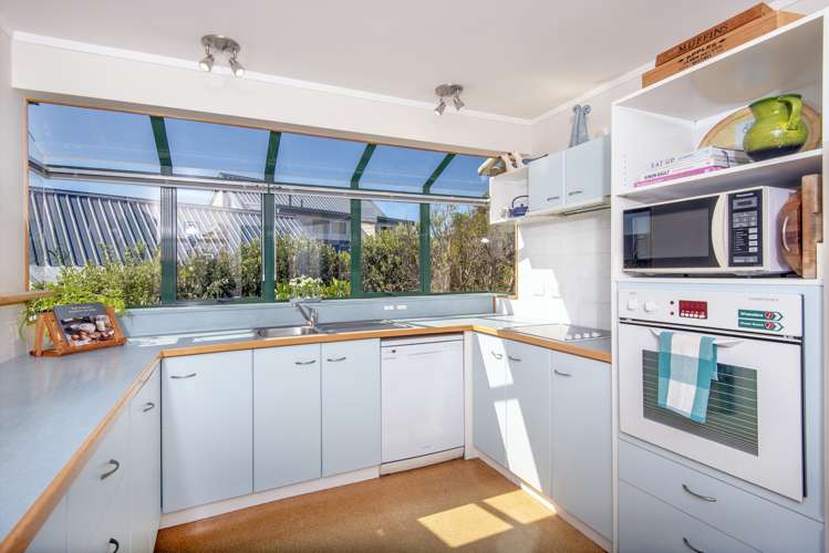 2 Elizabeth Street Ohope_11