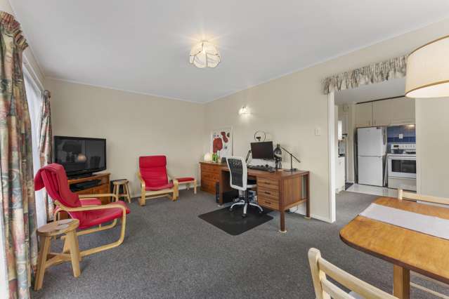 7a Lincoln Grove Wainuiomata_3