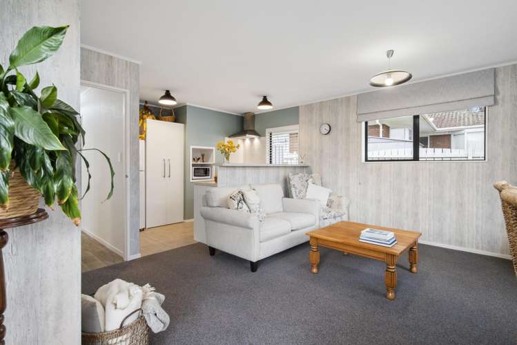 25/151 Kitchener Road_2