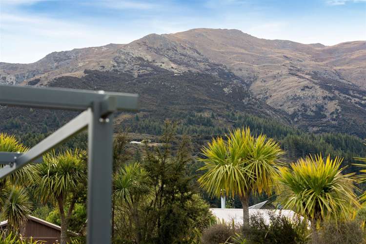 23 Hewson Crescent Lake Hawea_19