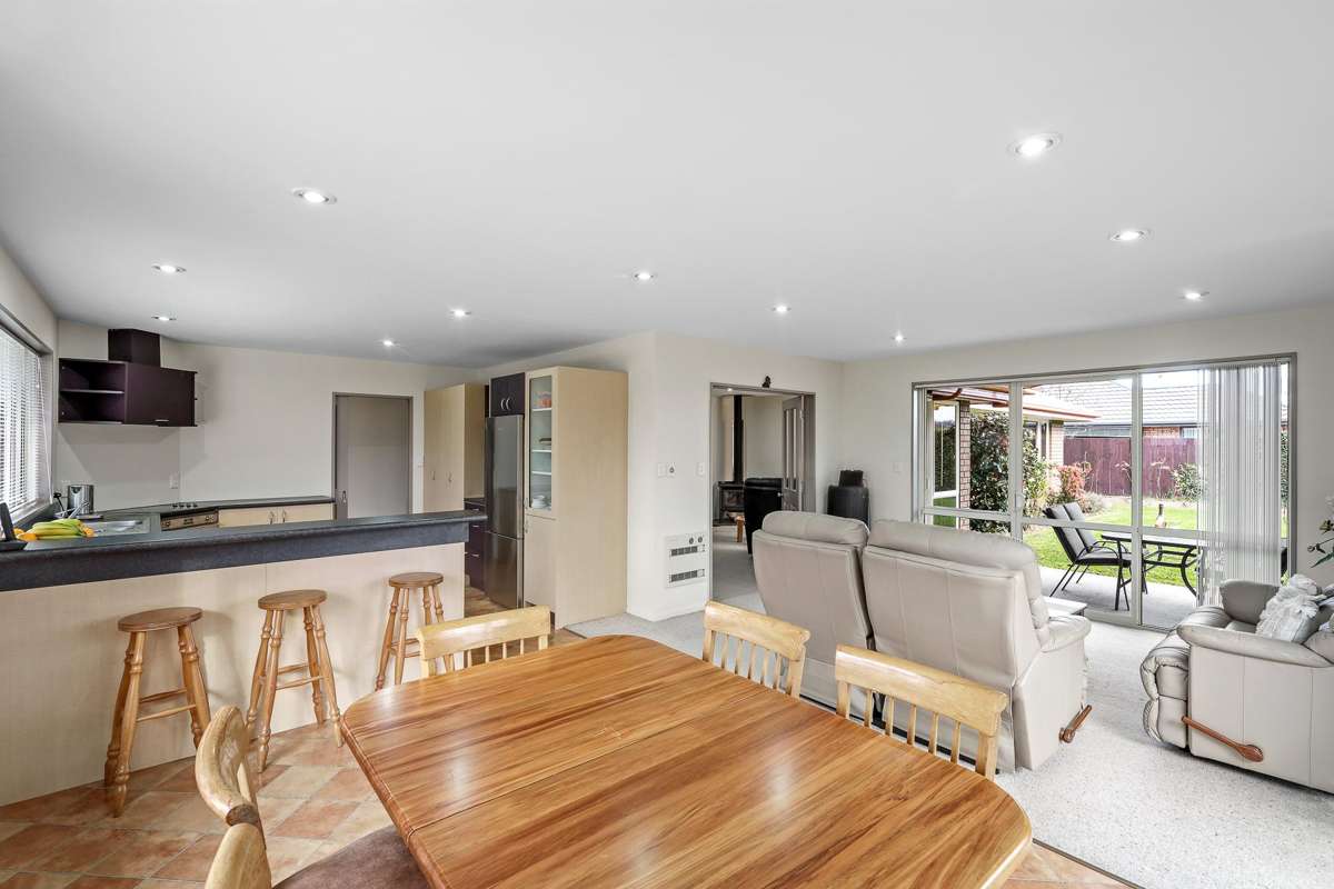 9 Farnham Drive_3