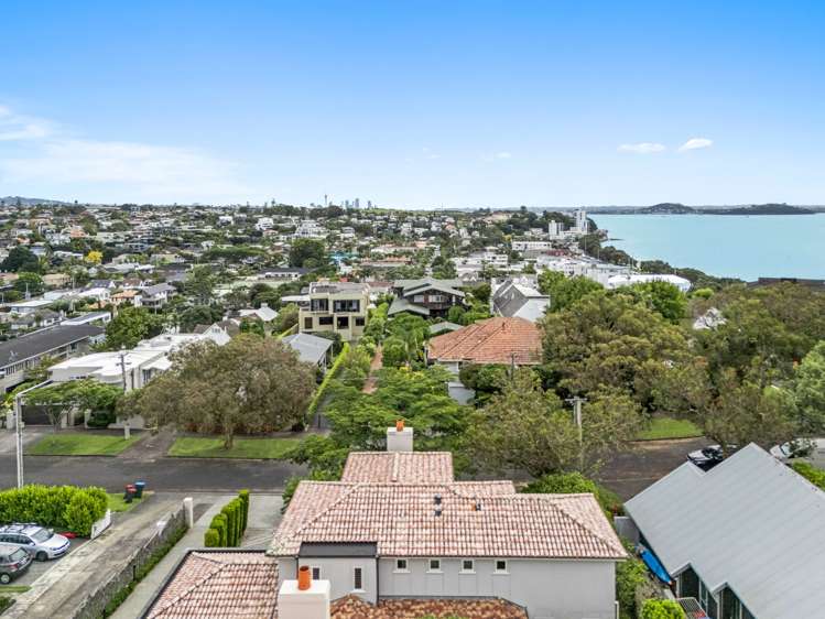 13 Aumoe Avenue St Heliers_22
